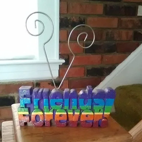 Friends/Photo Tree - Picture 2 of 6